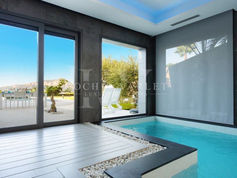 3 bedroom Villa for sale in Javea / Xabia with pool - € 1,795,000 (Ref: 10171250)