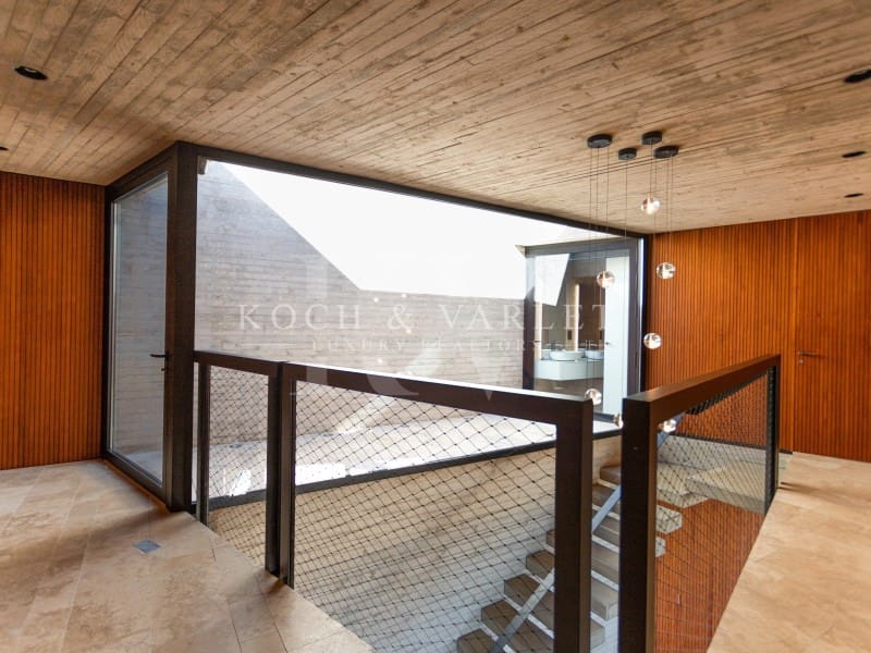 4 soveværelse Villa til salg i Benissa med swimmingpool - € 2.750.000 (Ref: 7361525)