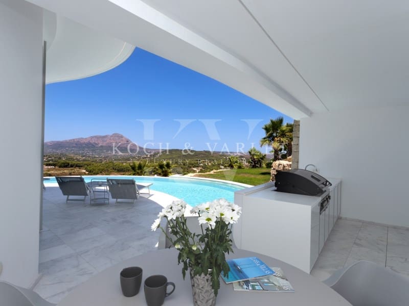 4 soveværelse Villa til salg i Javea / Xabia med swimmingpool garage - € 2.950.000 (Ref: 7361536)