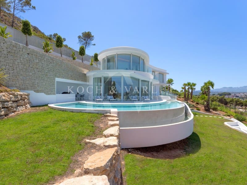 4 soveværelse Villa til salg i Javea / Xabia med swimmingpool garage - € 2.950.000 (Ref: 7361536)
