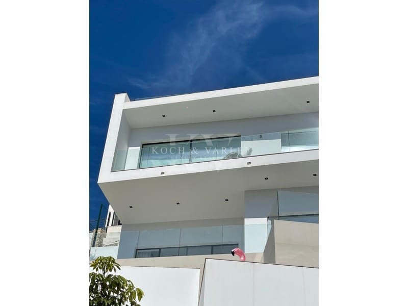 4 sypialnia Willa na sprzedaż w Javea / Xabia z basenem - 1 850 000 € (Ref: 7361572)