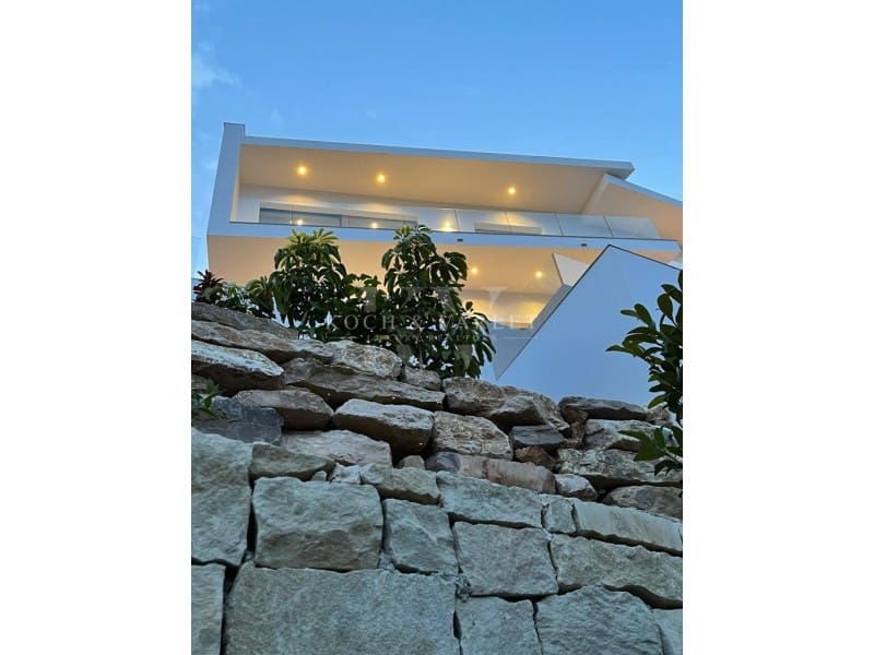 4 sypialnia Willa na sprzedaż w Javea / Xabia z basenem - 1 850 000 € (Ref: 7361572)