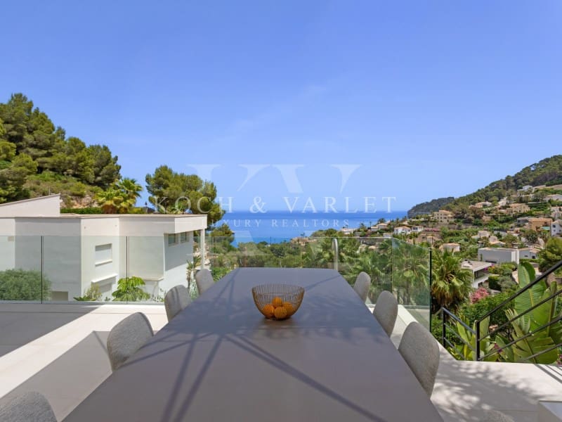 4 sypialnia Willa na sprzedaż w Javea / Xabia z basenem - 1 850 000 € (Ref: 7361572)