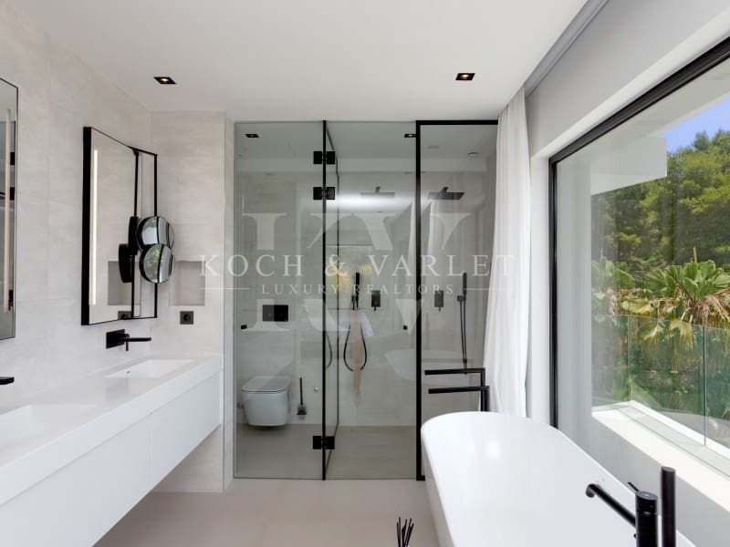 4 sypialnia Willa na sprzedaż w Javea / Xabia z basenem - 1 850 000 € (Ref: 7361572)