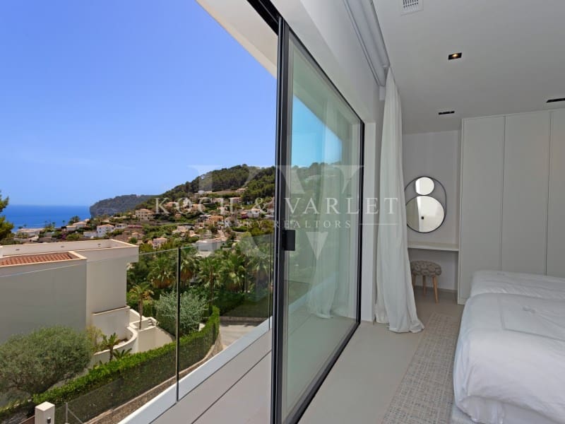 4 sypialnia Willa na sprzedaż w Javea / Xabia z basenem - 1 850 000 € (Ref: 7361572)