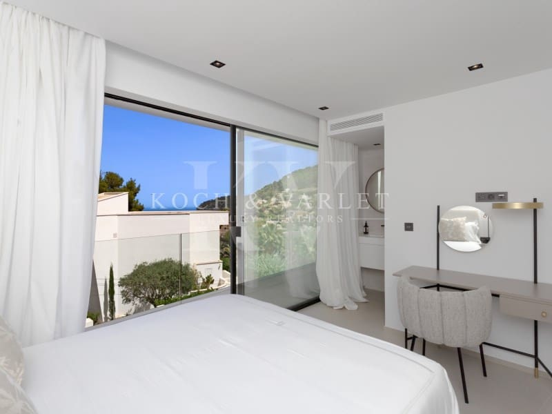 4 sypialnia Willa na sprzedaż w Javea / Xabia z basenem - 1 850 000 € (Ref: 7361572)