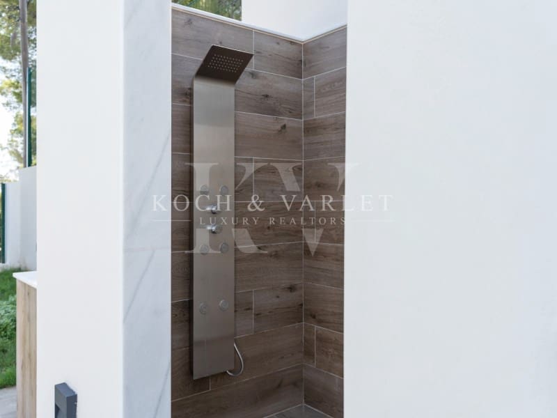 3 soveværelse Villa til salg i Denia med swimmingpool - € 1.600.000 (Ref: 7737050)