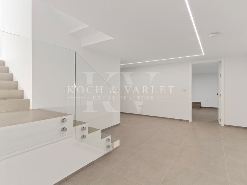 4 soveværelse Villa til salg i Javea / Xabia med swimmingpool garage - € 4.125.000 (Ref: 7737051)