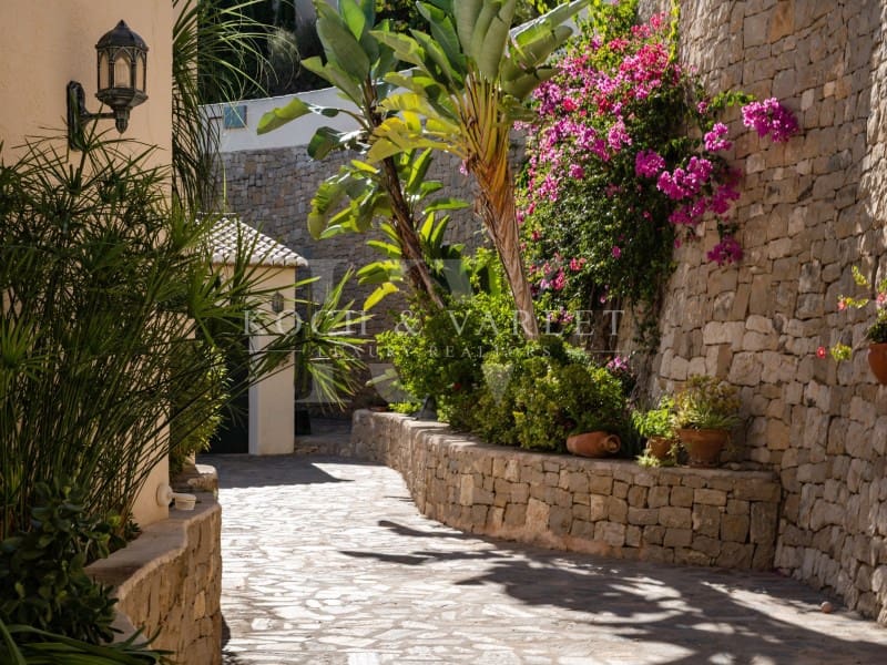 5 sypialnia Willa na sprzedaż w Benissa z basenem garażem - 2 200 000 € (Ref: 7825020)