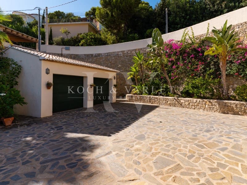 5 sypialnia Willa na sprzedaż w Benissa z basenem garażem - 2 200 000 € (Ref: 7825020)