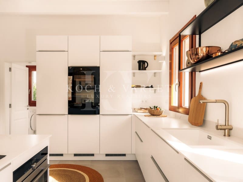 5 soveværelse Finca/Landehus til salg i Manacor med swimmingpool garage - € 3.000.000 (Ref: 7866378)