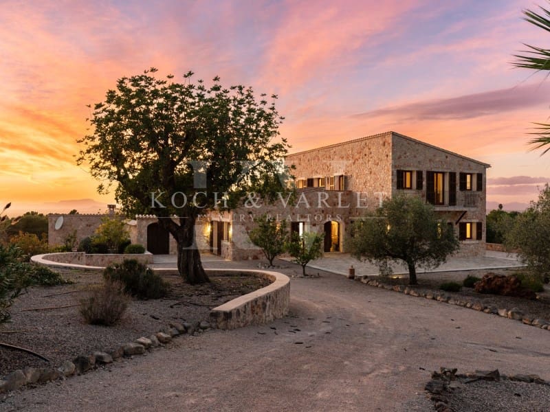 5 soveværelse Finca/Landehus til salg i Manacor med swimmingpool garage - € 3.000.000 (Ref: 7866378)