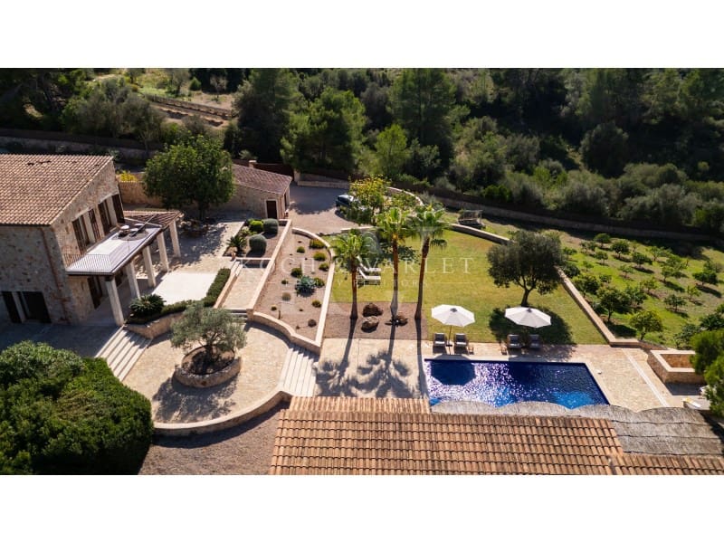 5 soveværelse Finca/Landehus til salg i Manacor med swimmingpool garage - € 3.000.000 (Ref: 7866378)