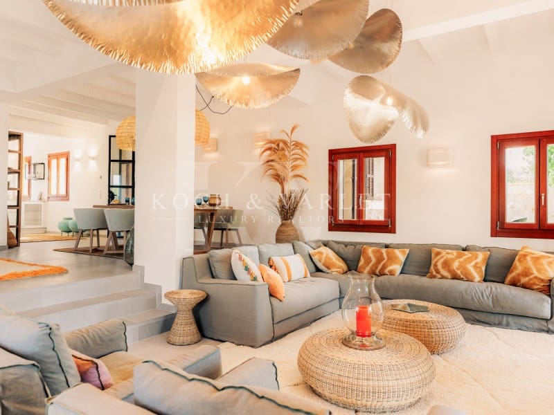 5 soveværelse Finca/Landehus til salg i Manacor med swimmingpool garage - € 3.000.000 (Ref: 7866378)