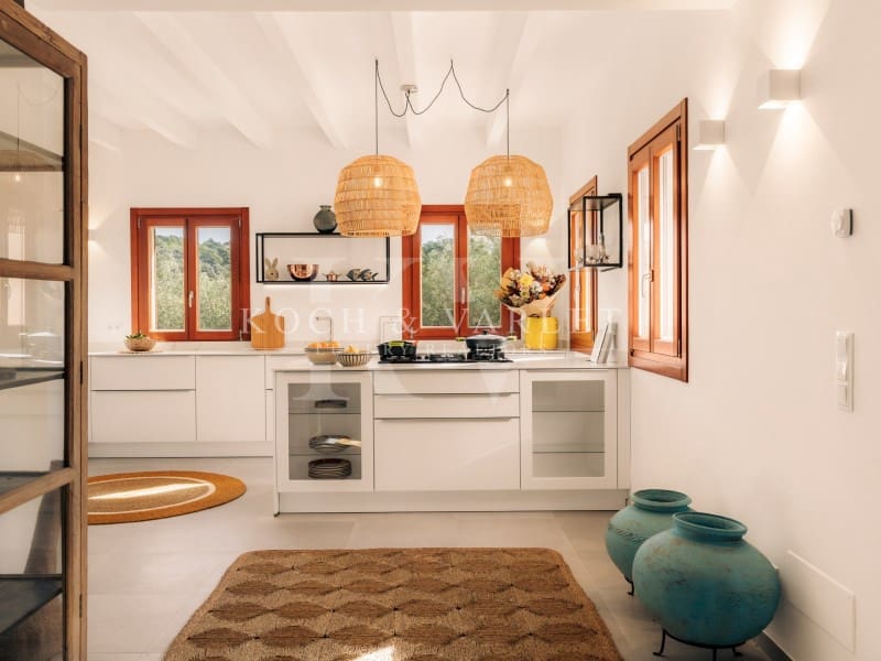 5 soveværelse Finca/Landehus til salg i Manacor med swimmingpool garage - € 3.000.000 (Ref: 7866378)