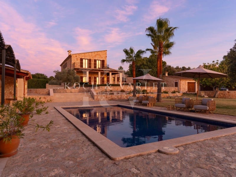 5 soveværelse Finca/Landehus til salg i Manacor med swimmingpool garage - € 3.000.000 (Ref: 7866378)