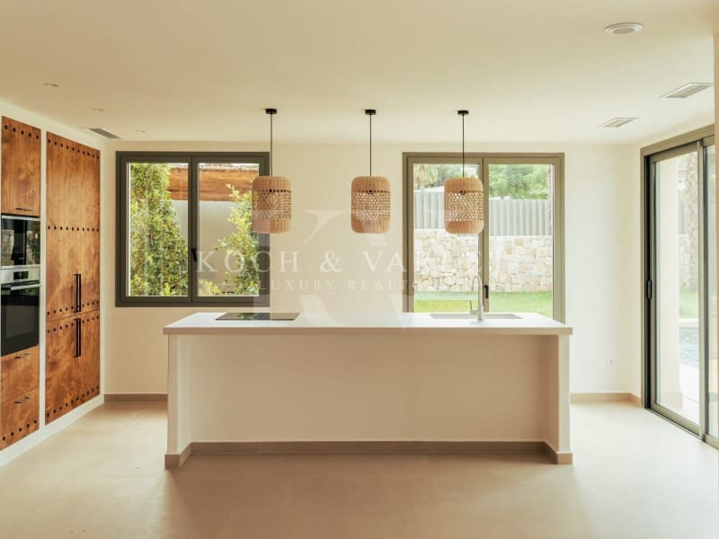 3 soveværelse Villa til salg i Javea / Xabia med swimmingpool - € 1.375.000 (Ref: 8051882)