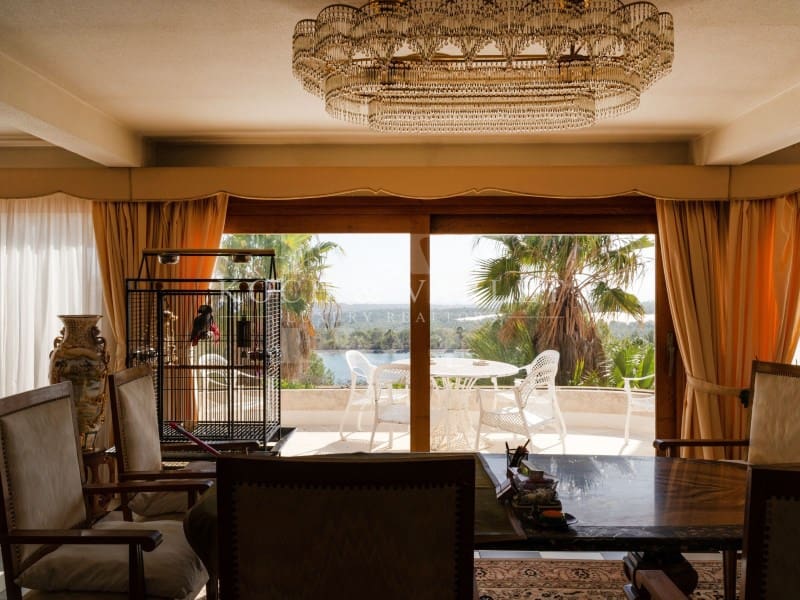 15 makuuhuone Maalaistalo myytävänä paikassa Torrevieja mukana uima-altaan 
autotalli - 15 000 000 € (Ref: 8134169)