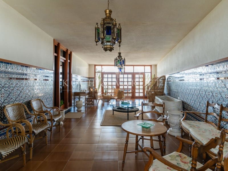 15 makuuhuone Maalaistalo myytävänä paikassa Torrevieja mukana uima-altaan 
autotalli - 15 000 000 € (Ref: 8134169)