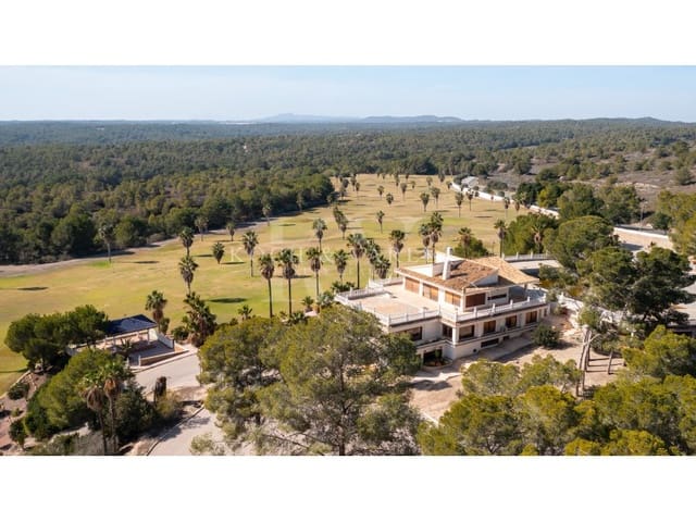 15 bedroom Finca/Country House for sale in Centro - Muelle Pesquero, Torrevieja with pool garage - € 15,000,000 (Ref: 8134169)