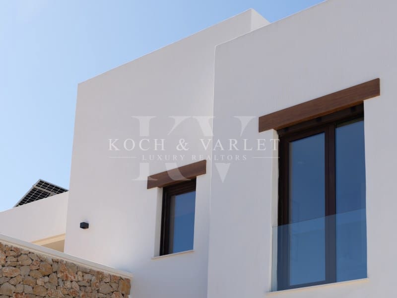 4 soveværelse Villa til salg i Javea / Xabia med swimmingpool - € 1.875.000 (Ref: 8199681)