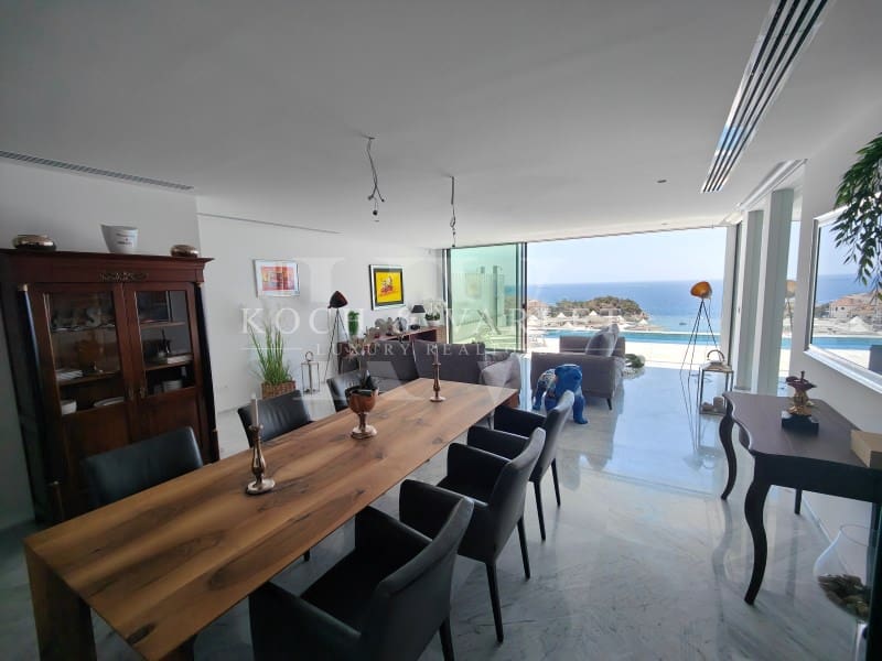2 soverom Penthouse til salgs i Altea med svømmebasseng garasje - € 1 450 000 (Ref: 8226095)