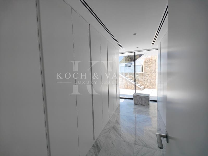 2 soverom Penthouse til salgs i Altea med svømmebasseng garasje - € 1 450 000 (Ref: 8226095)