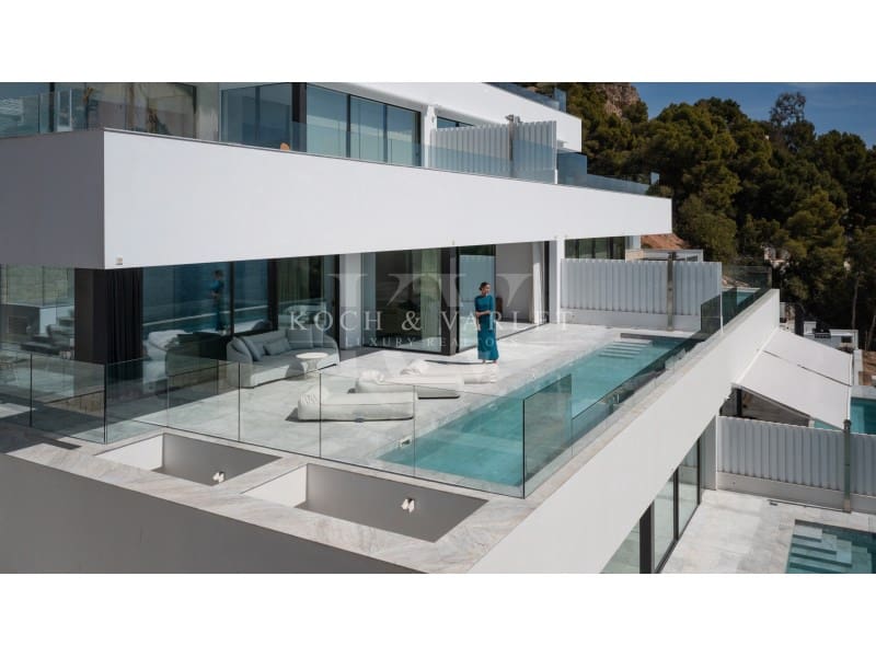 2 soverom Penthouse til salgs i Altea med svømmebasseng garasje - € 1 450 000 (Ref: 8226095)