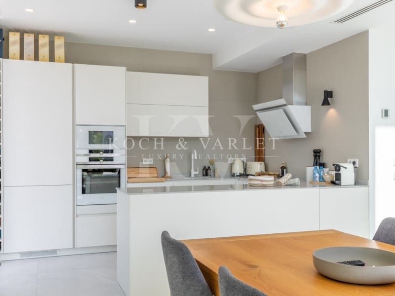 4 soveværelse Villa til salg i Benissa med swimmingpool - € 1.250.000 (Ref: 8233149)