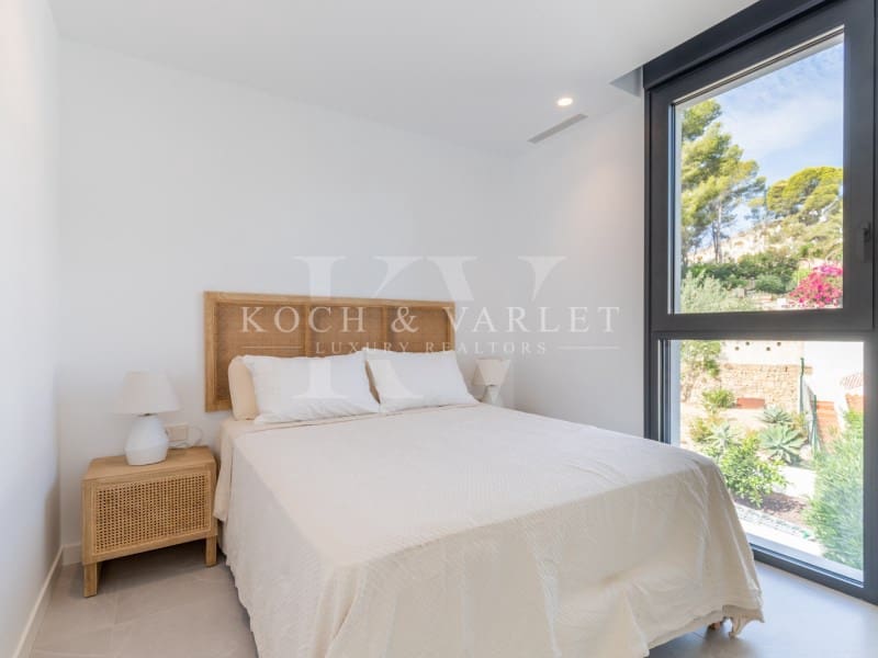 4 soveværelse Villa til salg i Benissa med swimmingpool - € 1.250.000 (Ref: 8233149)