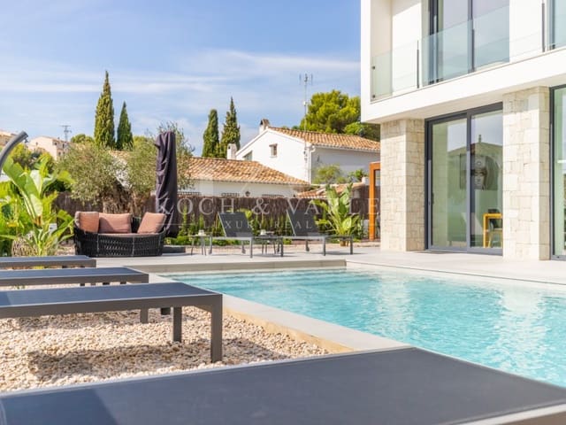4 Zimmer Villa zu verkaufen in Benissa mit Pool - 1.250.000 € (Ref: 8233149)