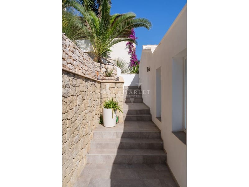 5 soveværelse Villa til salg i Javea / Xabia med swimmingpool garage - € 3.150.000 (Ref: 8366484)