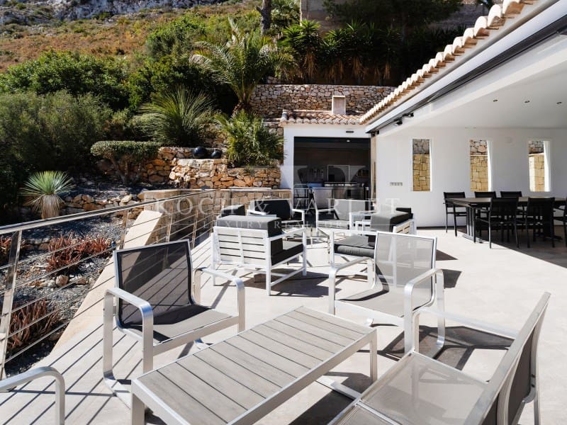 5 soveværelse Villa til salg i Javea / Xabia med swimmingpool garage - € 3.150.000 (Ref: 8366484)