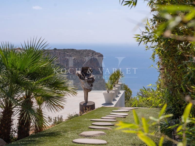 4 soveværelse Villa til salg i Cumbre del Sol med swimmingpool - € 1.200.000 (Ref: 8468246)