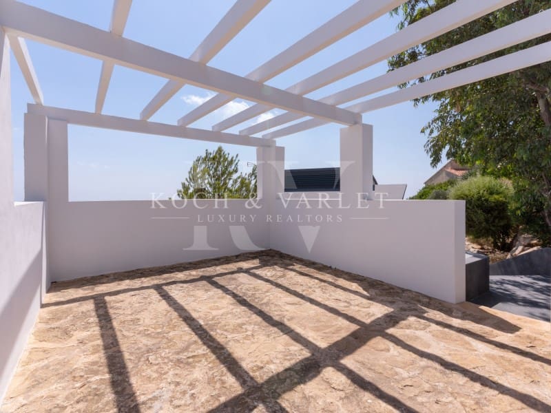 4 soveværelse Villa til salg i Cumbre del Sol med swimmingpool - € 1.200.000 (Ref: 8468246)