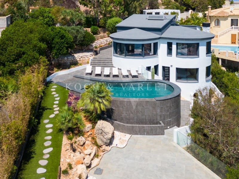 4 soveværelse Villa til salg i Cumbre del Sol med swimmingpool - € 1.200.000 (Ref: 8468246)