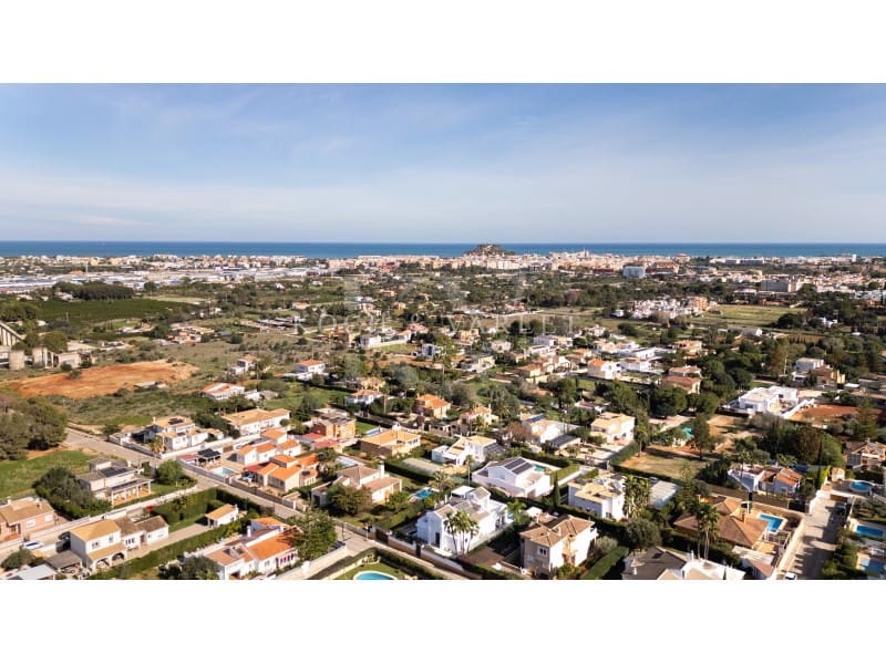 4 soveværelse Villa til salg i Denia med swimmingpool garage - € 1.350.000 (Ref: 8668543)