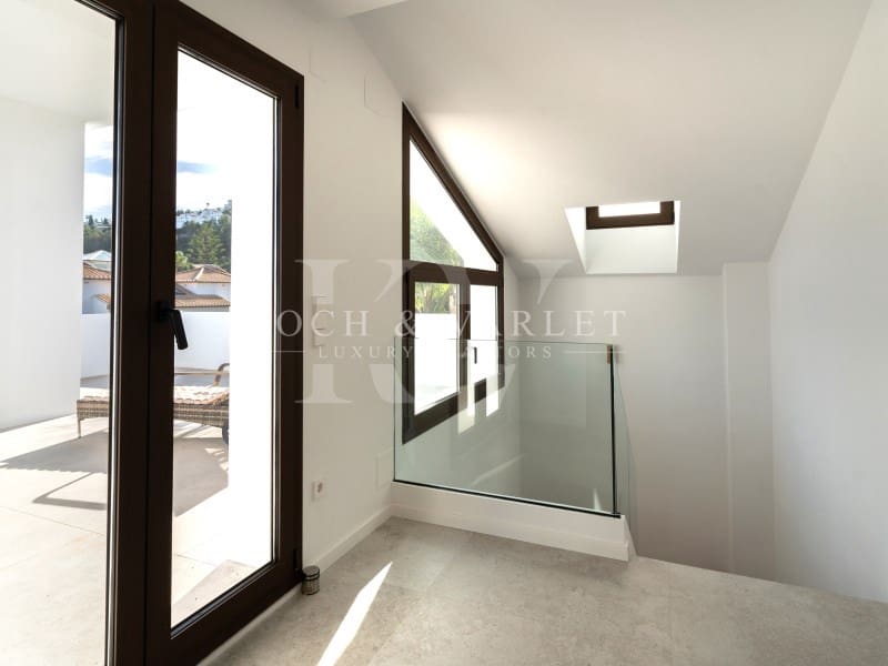 4 soveværelse Villa til salg i Denia med swimmingpool garage - € 1.350.000 (Ref: 8668543)