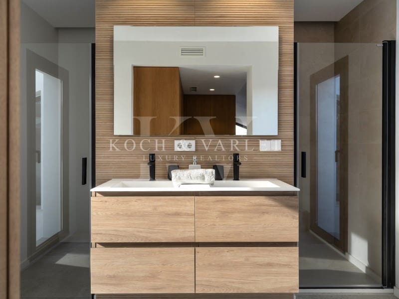 4 soveværelse Villa til salg i Denia med swimmingpool garage - € 1.350.000 (Ref: 8668543)