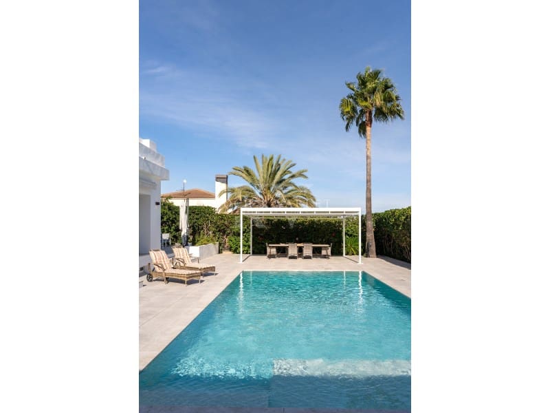 4 soveværelse Villa til salg i Denia med swimmingpool garage - € 1.350.000 (Ref: 8668543)