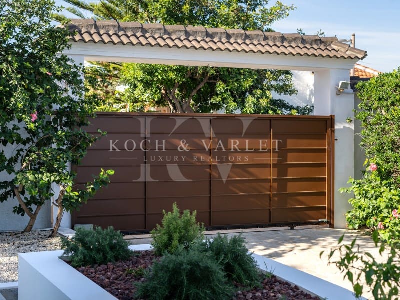 4 soveværelse Villa til salg i Denia med swimmingpool garage - € 1.350.000 (Ref: 8668543)