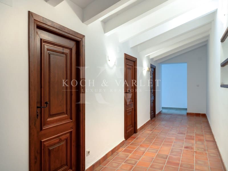 13 soverom Villa til salgs i Javea / Xabia med svømmebasseng garasje - € 3 450 000 (Ref: 8689915)