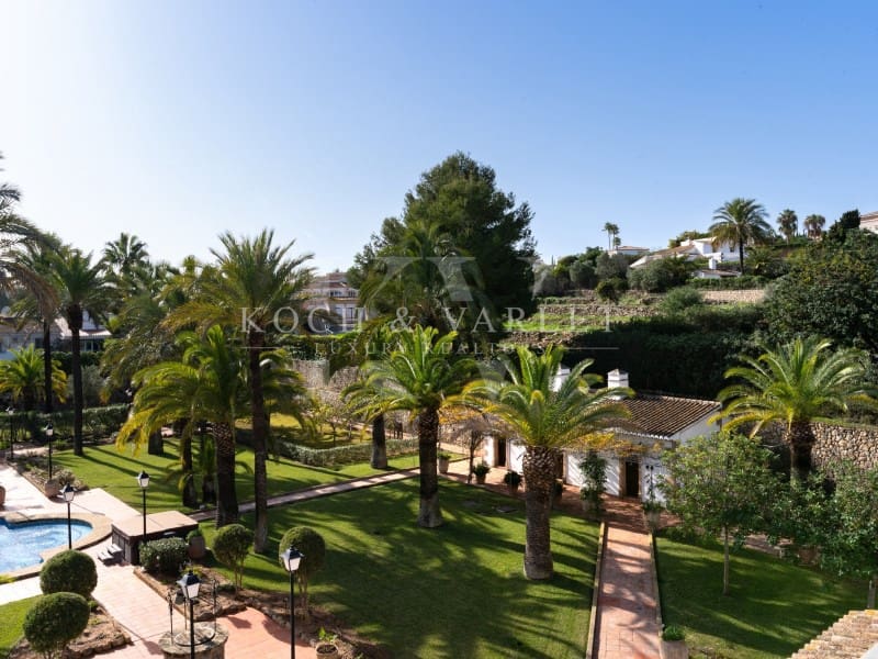 13 soverom Villa til salgs i Javea / Xabia med svømmebasseng garasje - € 3 450 000 (Ref: 8689915)