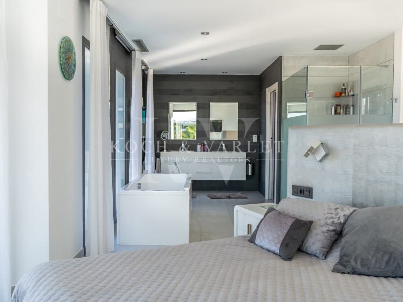 5 soveværelse Villa til salg i Javea / Xabia med swimmingpool garage - € 2.350.000 (Ref: 8754577)