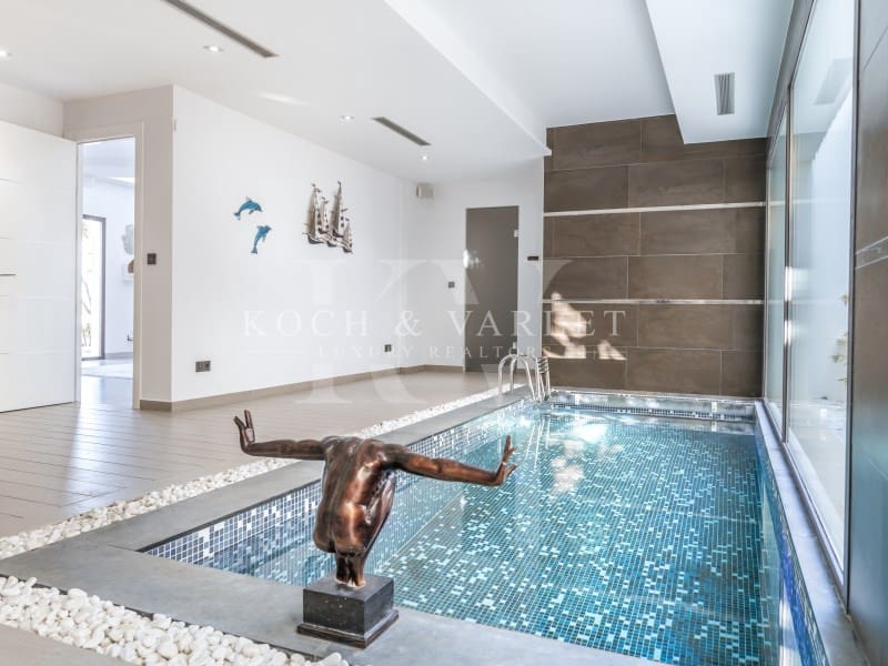 5 soveværelse Villa til salg i Javea / Xabia med swimmingpool garage - € 2.350.000 (Ref: 8754577)