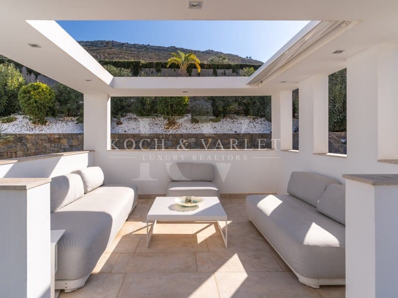 5 soveværelse Villa til salg i Javea / Xabia med swimmingpool garage - € 2.350.000 (Ref: 8754577)