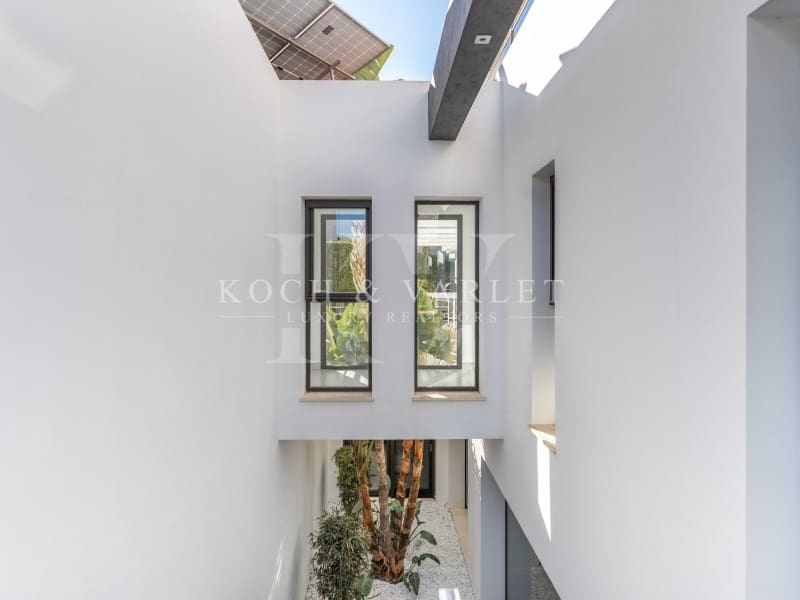 5 soveværelse Villa til salg i Javea / Xabia med swimmingpool garage - € 2.350.000 (Ref: 8754577)