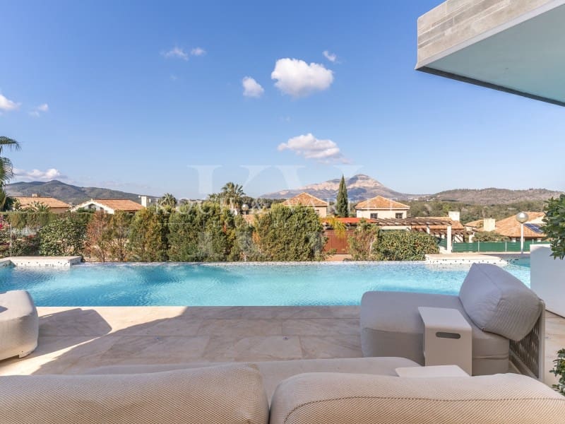 5 soveværelse Villa til salg i Javea / Xabia med swimmingpool garage - € 2.350.000 (Ref: 8754577)