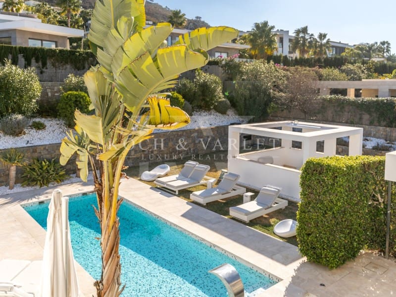 5 soveværelse Villa til salg i Javea / Xabia med swimmingpool garage - € 2.350.000 (Ref: 8754577)