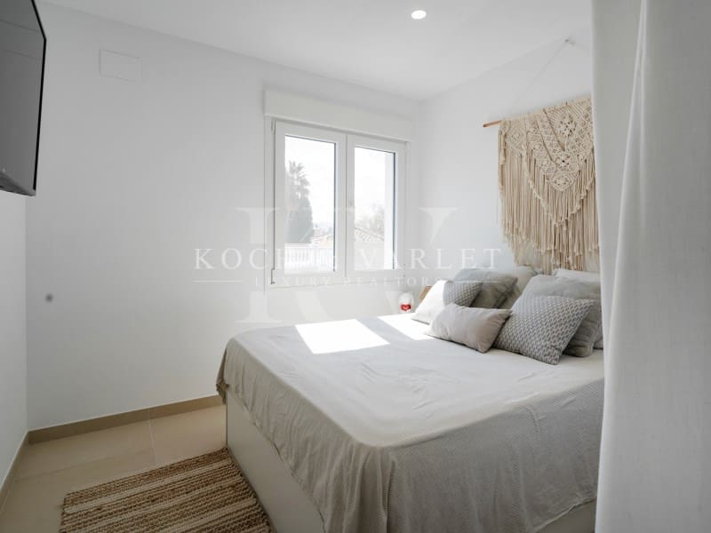 3 soverom Villa til salgs i Oliva Nova med svømmebasseng - € 649 000 (Ref: 8776453)